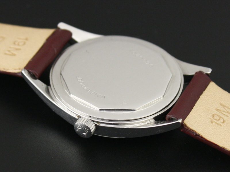 ZENITH Pilot Cal. 120 case back