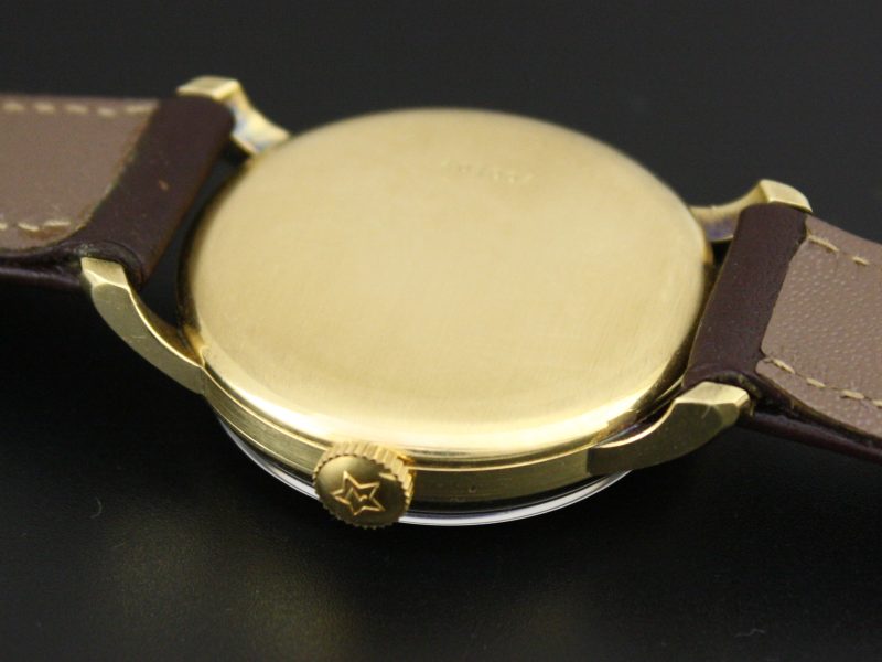 ZENITH Cal. 135 Chronometer case back